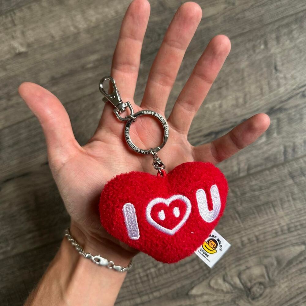 Rare 2017 Bape Baby Milo Heart I love You Valentines Day Plush Keychain